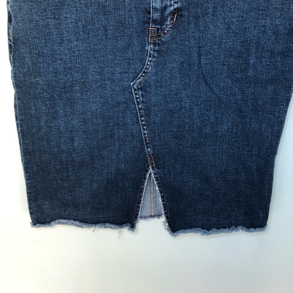Madewell Frayed Denim Skirt Size 6 - Picture 3 of 9